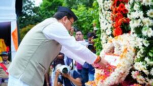 Chief Minister Dhami paid tribute to the brave sons. Hillvani News