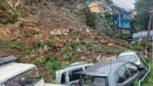 Heavy landslide near Chamba police station. Hillvani News