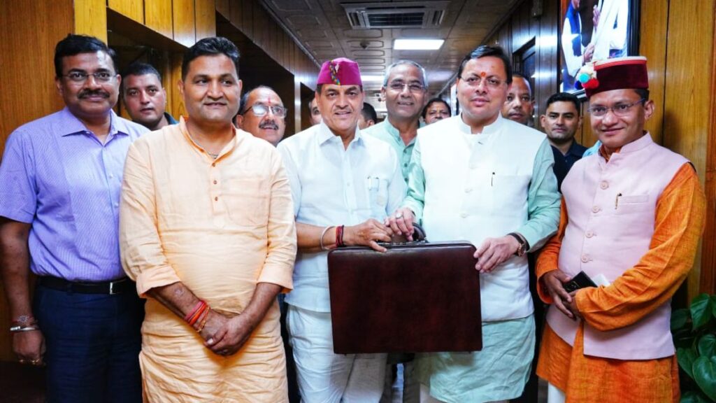 Supplementary budget of Rs 11321 crore presented. Hillvani News