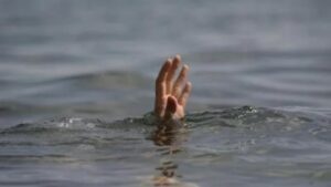 Two tourists drowned in Ganga at different places
