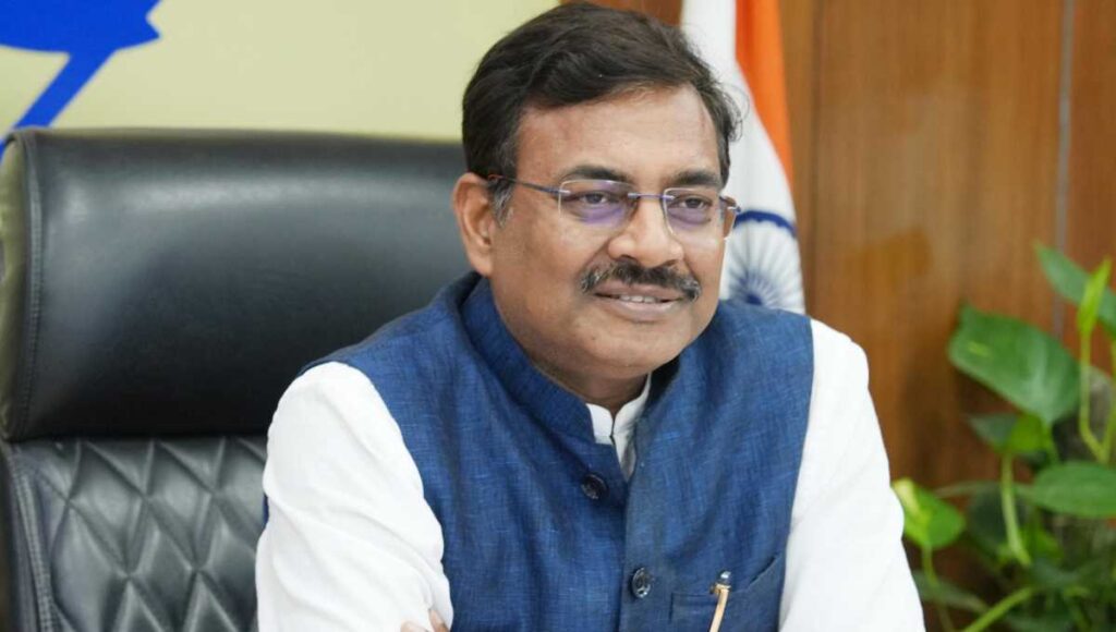 मुख्य सचिव आनंद बर्द्धन ने सिंचाई विभाग द्वारा जल संरक्षण