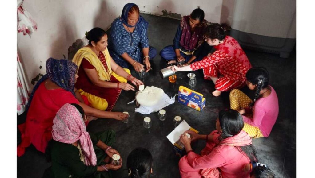 राष्ट्रीय ग्रामीण आजीविका मिशन बदल रहा है ग्रामीण महिलाओं की