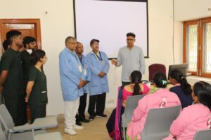 एम्स में आउटरीच सेल का बीएलएस ,वर्क प्लेस फ़ास्ट एड और होम हेल्थ एड दक्षता कार्यक्रम