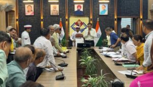 बैठक में विलम्ब से जुड़ने पर उतराधिकारियों से की क्षमा