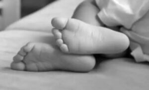 4 घंटे तड़पता रहा फौजी का डेढ़ साल का बेटा,