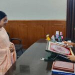 चंपावत के युवा प्रतिभाओं को मंच दे रहे जिलाधिकारी, कर