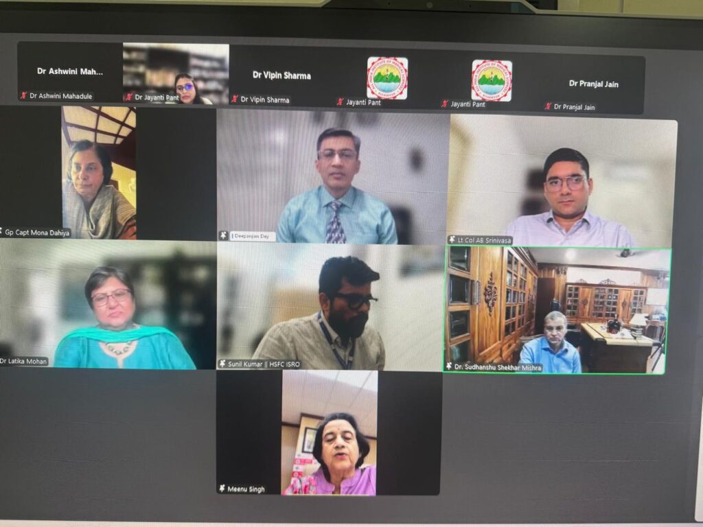 “अंतरिक्ष में मानव” विषय पर वेबिनार का आयोजन
