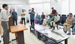 पहल: डीएम सविन बंसल की पहल से असहायों के चेहरे पर लौटी मुस्कान, रायफल फंड से मिली नई जिंदगी… 