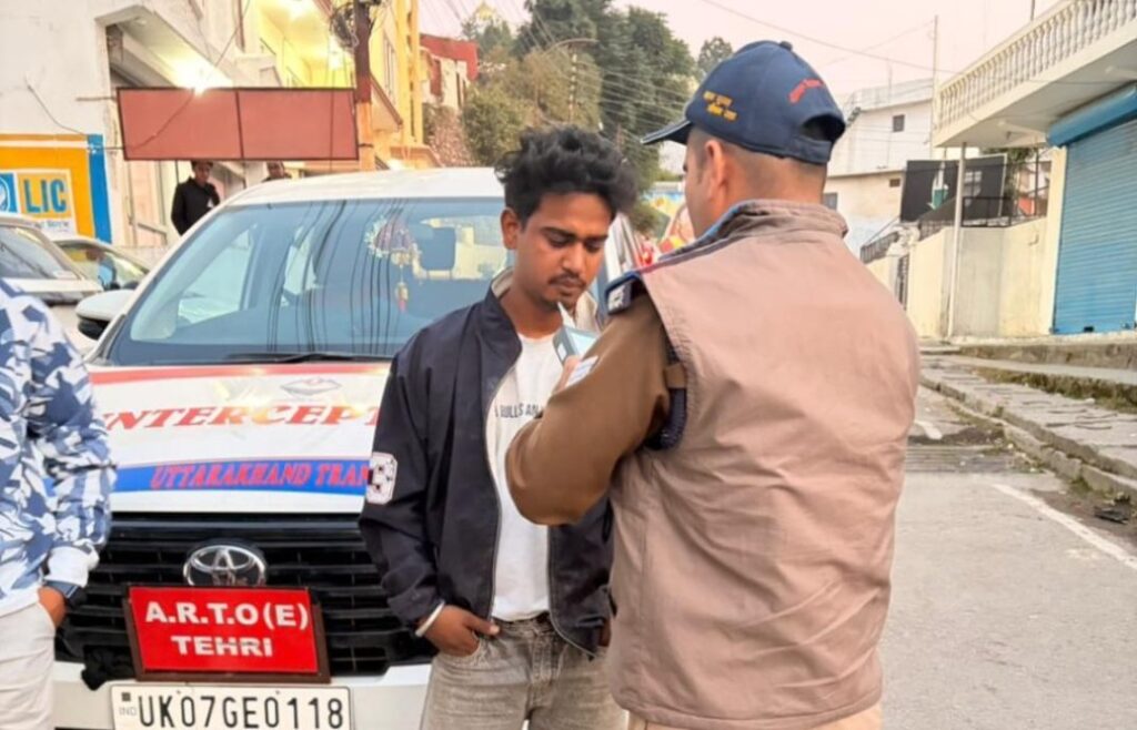 विशेष चैकिंग अभियान के तहत 31 वाहनों के चालान, 03 वाहन सीज