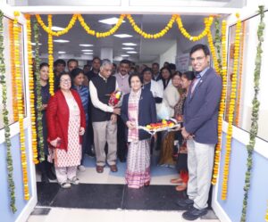 एम्स ऋषिकेश के केन्द्रीय पुस्तकालय में बुद्धवार को तीन दिवसीय