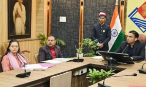 एयरपोर्ट विस्तारीकरण में किसी प्रकार की बाधा अनुमन्य नहीं-डीएम