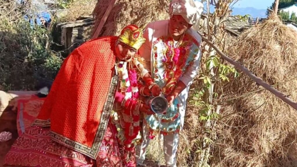 The bride and groom planted a tree in the courtyard. Hillvani