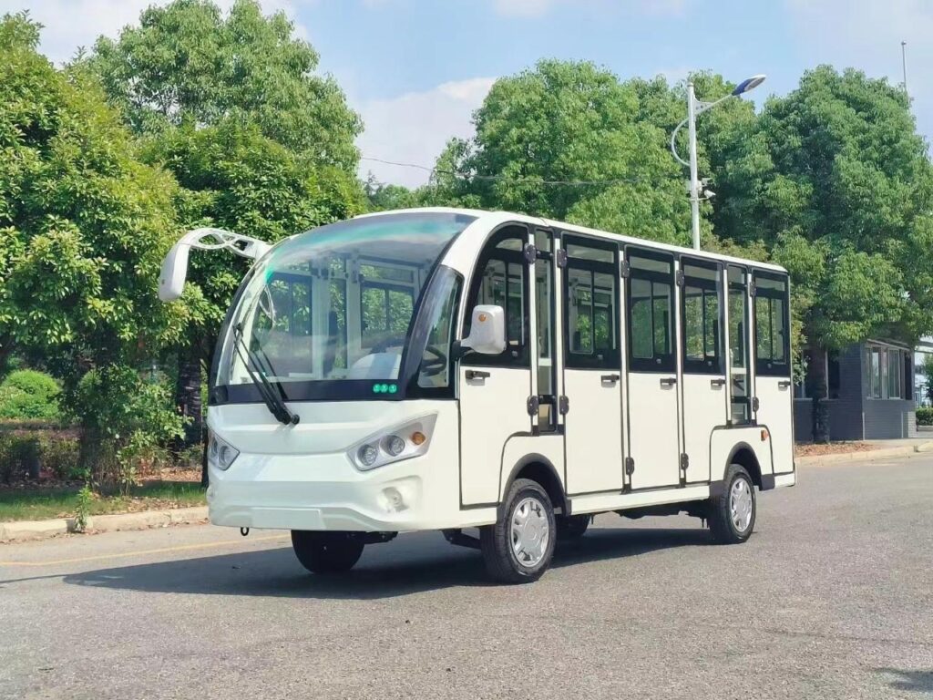 जनसुविधा और हरित परिवहन का संगमः सखी कैब बेड़े में आधुनिक मिनी ईवी बसें  जल्द, जिला प्रशासन की तैयारी पूरी