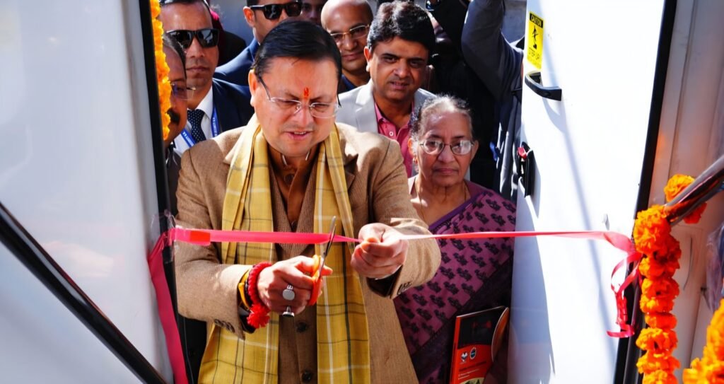 मुख्यमंत्री पुष्कर सिंह धामी ने छात्र कौशल संवर्धन हेतु ‘लैब ऑन व्हील्स’ को किया फ्लैग ऑफ… 