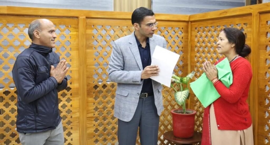 टिहरी बांध विस्थापित परिवार को 15 साल बाद मिला अपना हक…