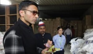 विवादित बिल्डर पुनीत अग्रवाल पर जिला प्रशासन सख्त…