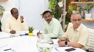 विशेष गहन पुनरीक्षण अभियान को लेकर मुख्य निर्वाचन अधिकारी ने की समीक्षा बैठक…