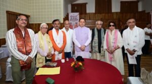 मुख्यमंत्री धामी ने साहित्यकारों से किया संवाद, दो साहित्य ग्राम स्थापित करने की योजना पर जोर…