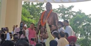 रुद्रपुर में शहीद ऊधम सिंह की कांस्य प्रतिमा का अनावरण, मुख्यमंत्री ने दी ₹3.85 करोड़ की विकास परियोजनाओं की सौगात