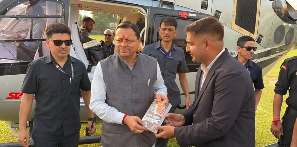 मुख्यमंत्री धामी का टनकपुर पहुंचने पर भव्य स्वागत…